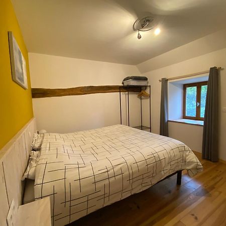 Veyrinas 43 Bed & Breakfast Saint-Yrieix-la-Perche Ngoại thất bức ảnh