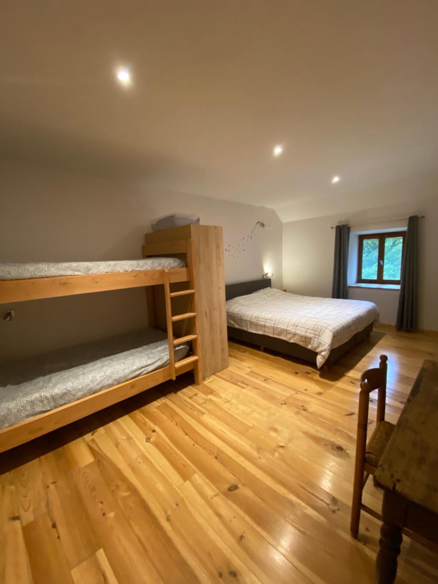 Veyrinas 43 Bed & Breakfast Saint-Yrieix-la-Perche Ngoại thất bức ảnh